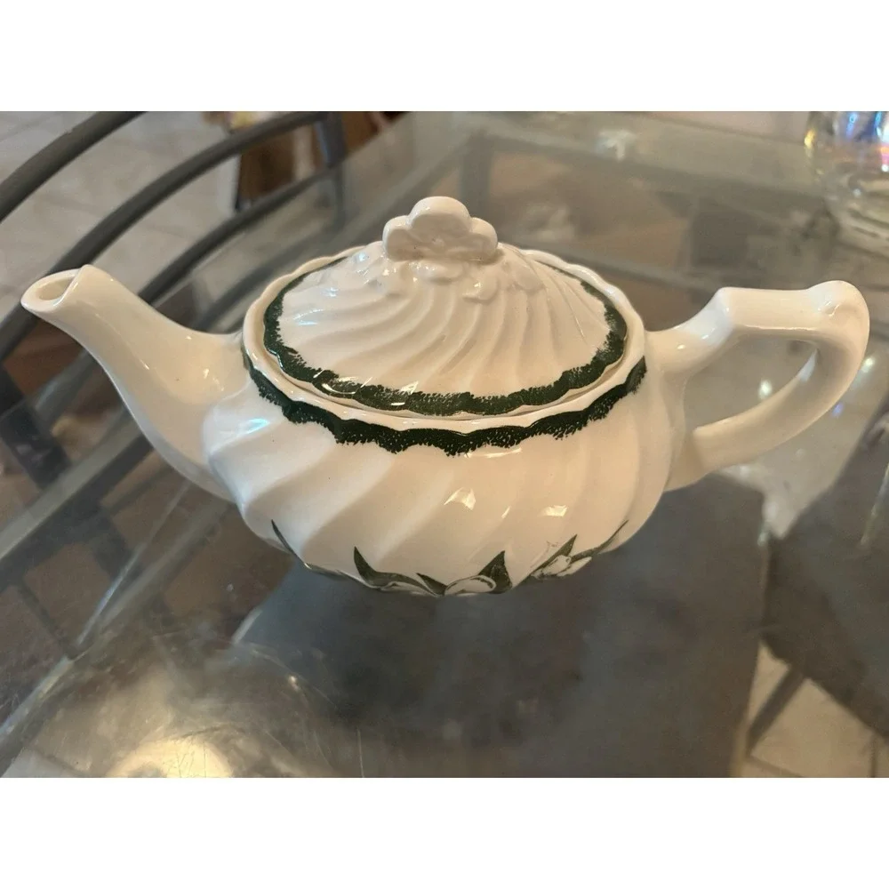 VTG Ceramic Teapot Swirl Body Green Floral Dogwood Flower Transferware 9.5